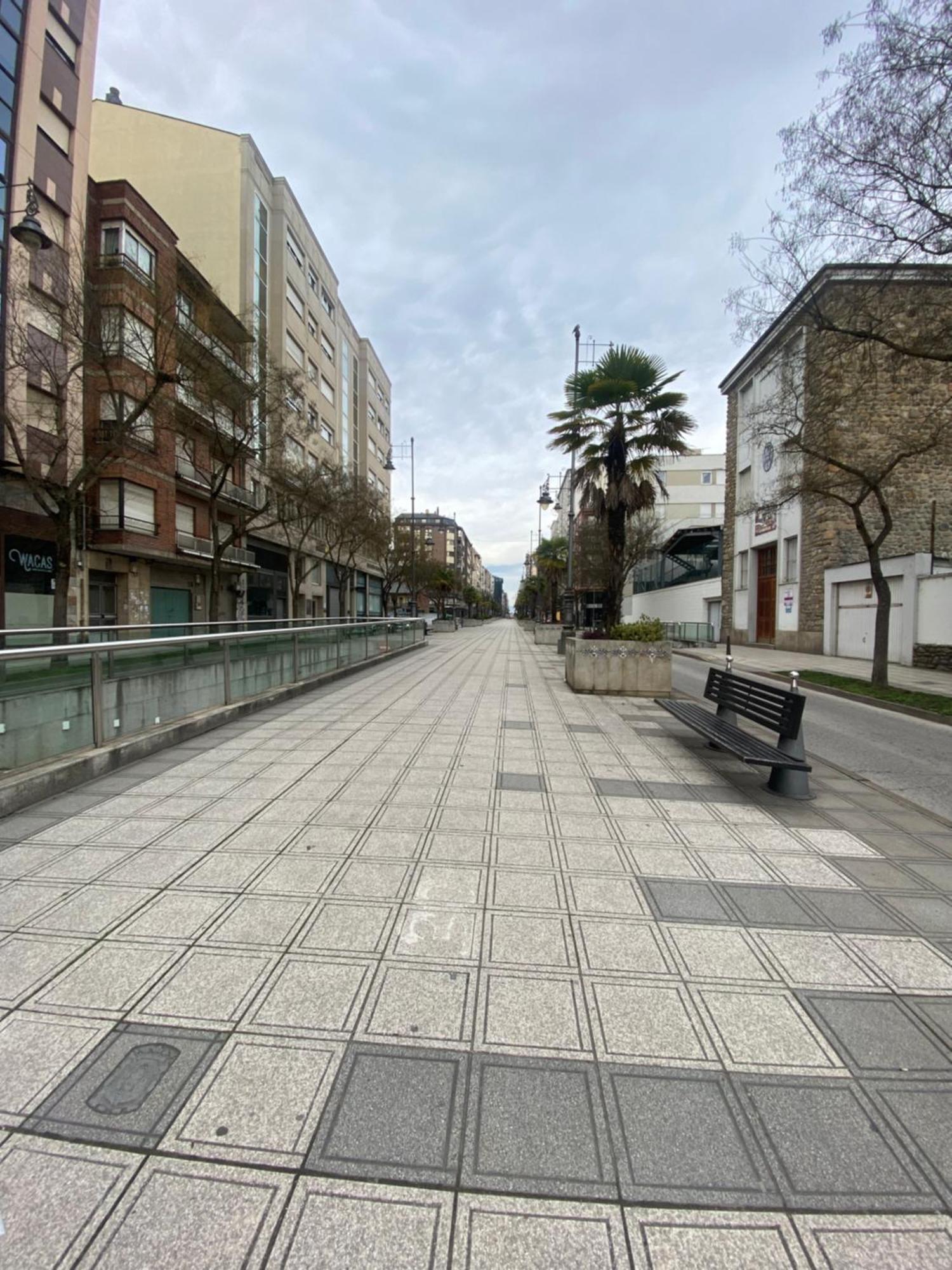 La Casa De Las Flores Ponferrada Ngoại thất bức ảnh